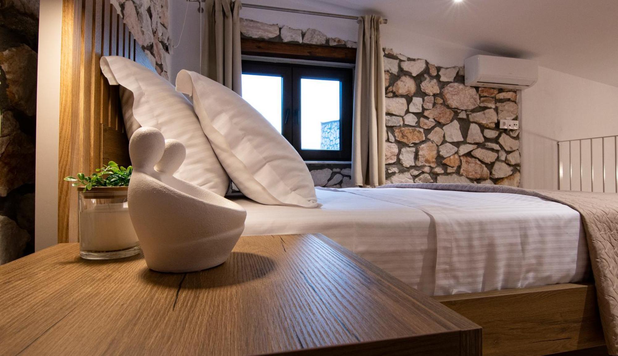 Noce Luxury Villa *